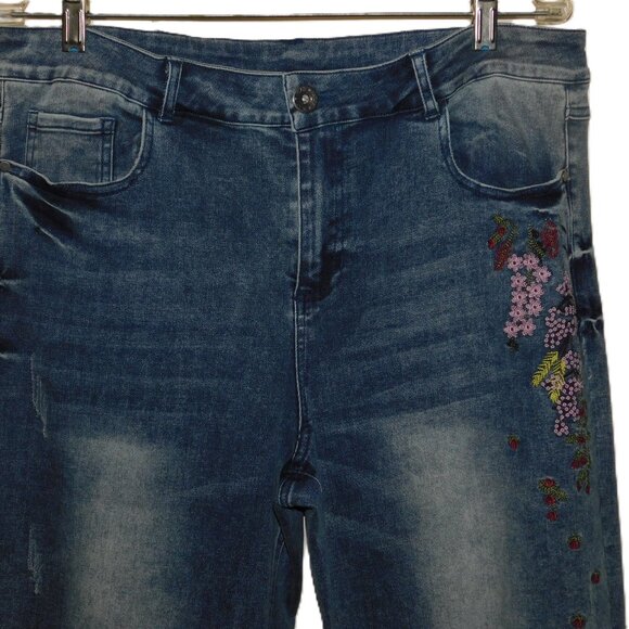 W.A.Y Wonderful And Young Distressed & Embroidered Denim Jeans Size 14 Raw Hem - Picture 4 of 10